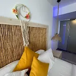 Ocean Dreams - By The Harbour 4*