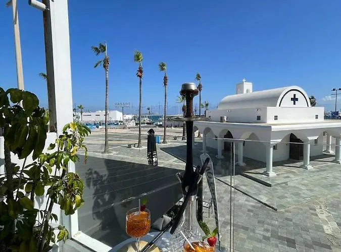 Ocean Dreams - By The Harbour 4*