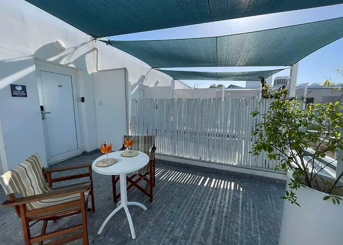 Ocean Dreams - By The Harbour アヤナパ