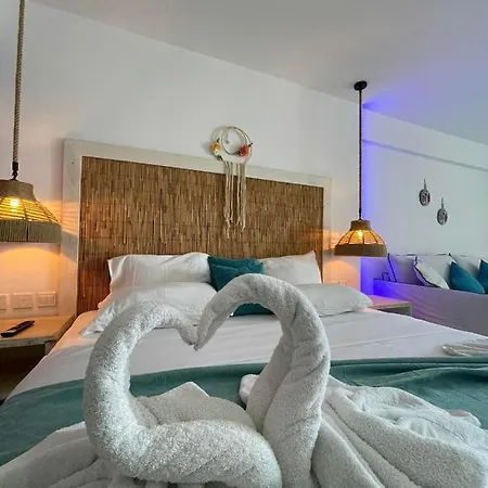 Bed & Breakfast Ocean Dreams - By The Harbour