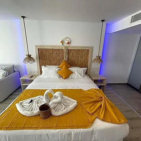 Ocean Dreams - By The Harbour Bed & Breakfast 4*