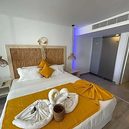 Ocean Dreams - By The Harbour 4* Ayia Napa