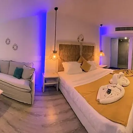 Bed & Breakfast Ocean Dreams - By The Harbour Ayia Napa