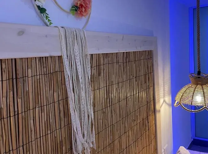 Ocean Dreams - By The Harbour Bed and breakfast 4*