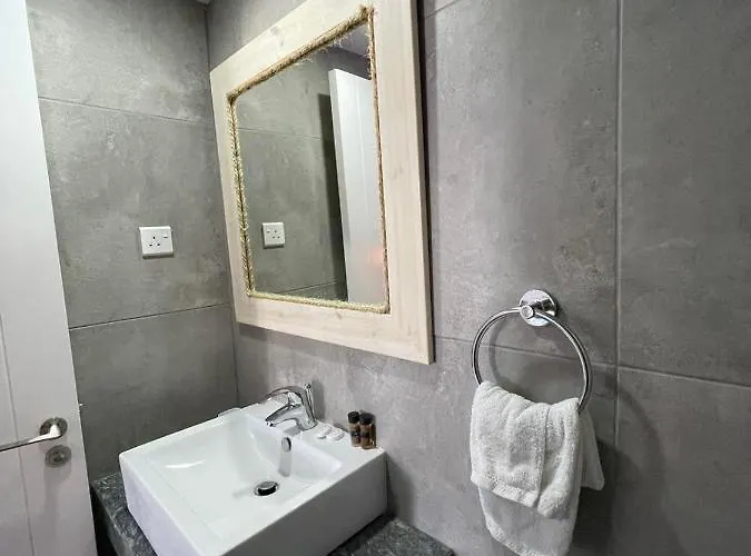 Bed and breakfast Ocean Dreams - By The Harbour 4*