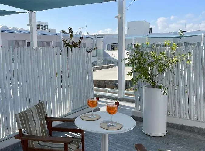 Ocean Dreams - By The Harbour 4*