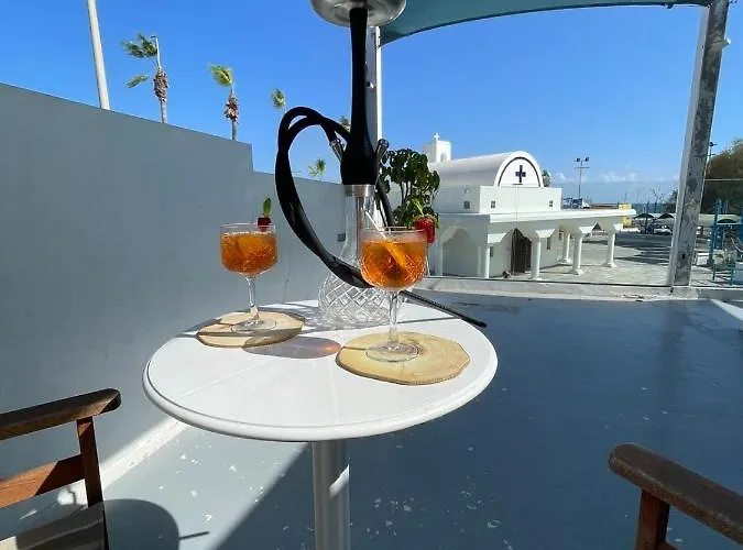 Ocean Dreams - By The Harbour