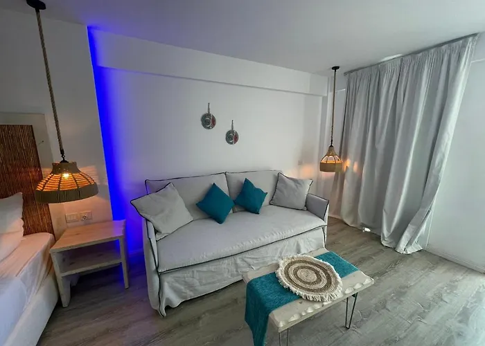 Ocean Dreams - By The Harbour Bed and breakfast 4*